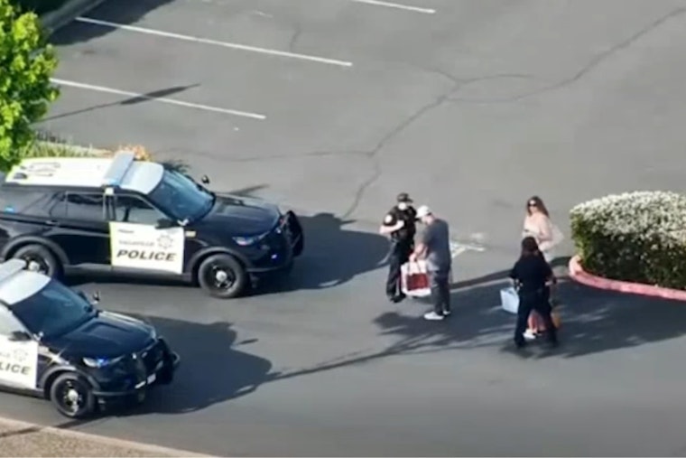 Vacaville Outlet Bust: Cops Nab Four, Sock Stash and Stolen Cards