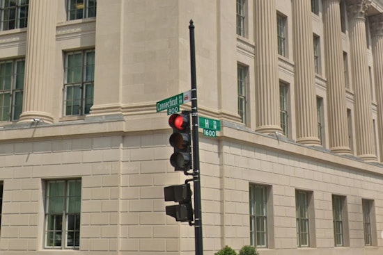 Van Blows Through White House Barricade During Morning Commute