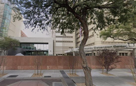 Vegas Jail Guard Nabbed on Child Abuse, Coercion Raps