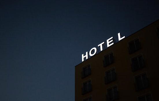 Vegas Lawmakers Grill Strip Hotels Over Sex Trafficking Red Flags