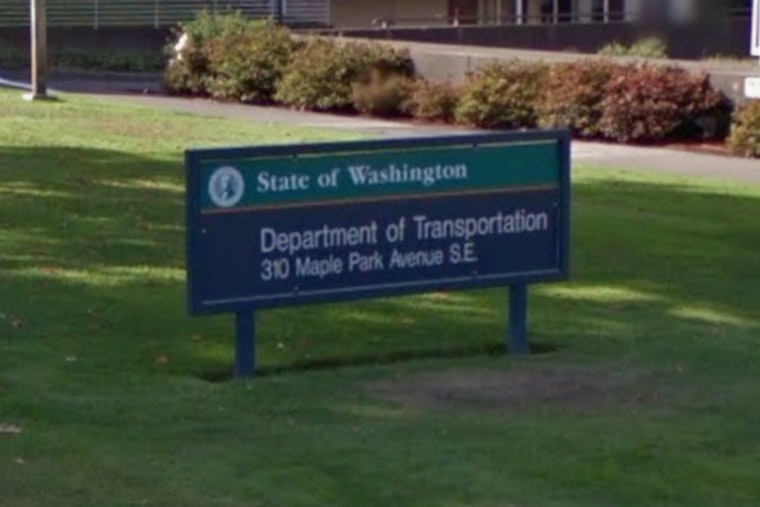 Walla Walla Slams Edmonds Dock, Snarls Commute, Then Jumps Back On Route