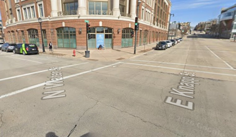 Water Street Night Turns Deadly In Downtown Milwaukee Bar Strip Shooting