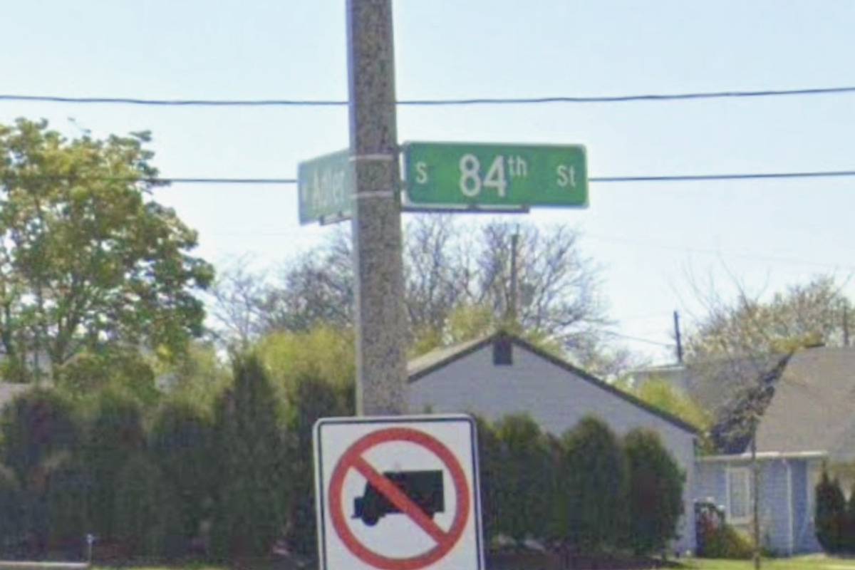 West Allis Officer Hit As Driver Flees Traffic Stop