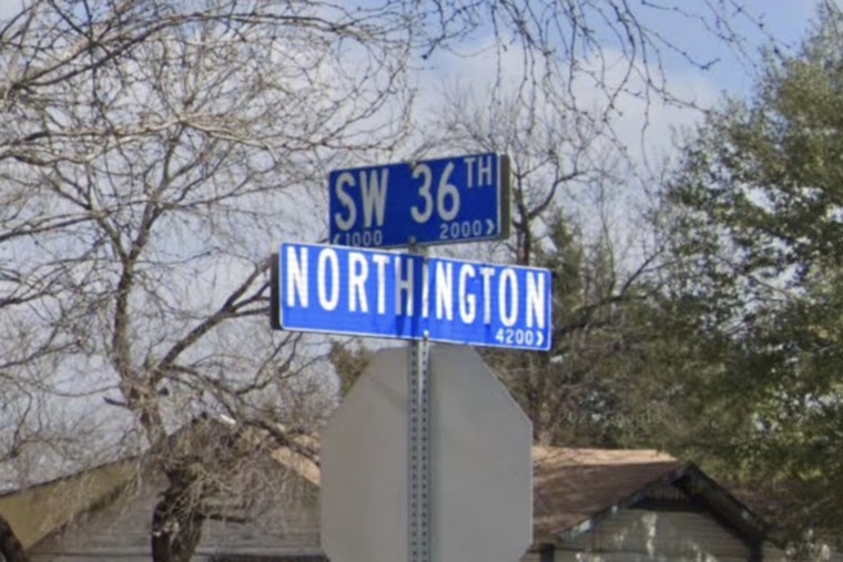 West Side Stabbing Survivor Bolts From Attack, Rings Police