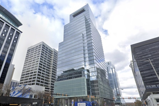 WeWork Makes a Fresh D.C. Play as Office Ghost Towns Show Flickers of Life