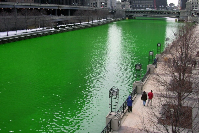 Wind, Chill and Green Thrills as Chicago River Goes Shamrock
