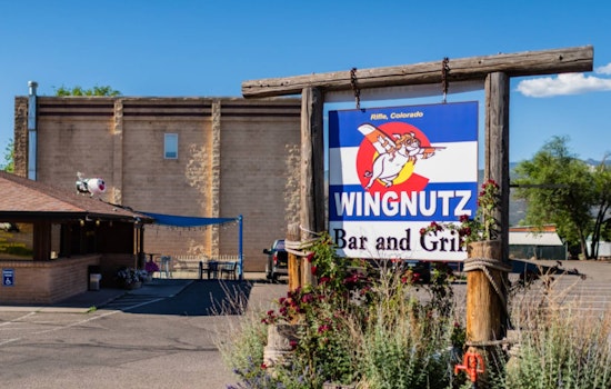 Wingnutz Expands To Lakeland, Florida With Franchising Plans