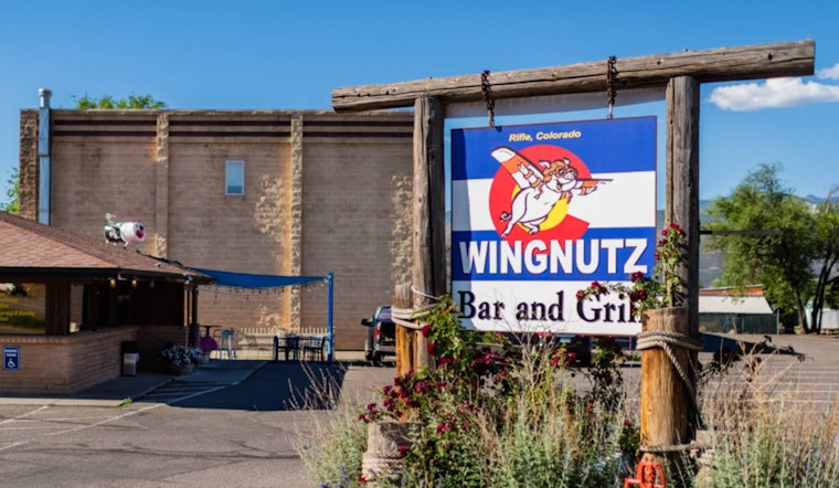 Wingnutz Expands To Lakeland, Florida With Franchising Plans