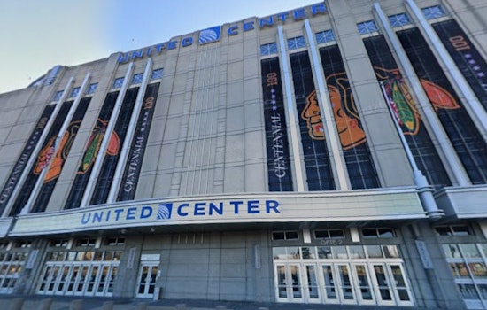 Wolverines Tower Over Tide In Sweet 16 Showdown At United Center