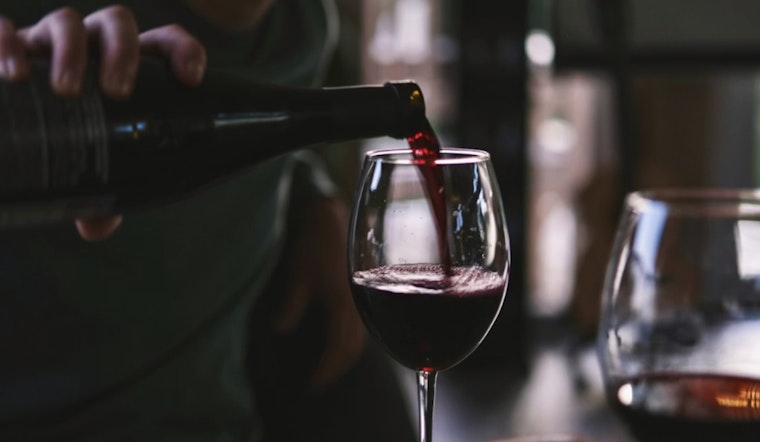 Women-Owned Winery Brings Bagels, Bottomless Mimosas and a Big Mission to Midtown
