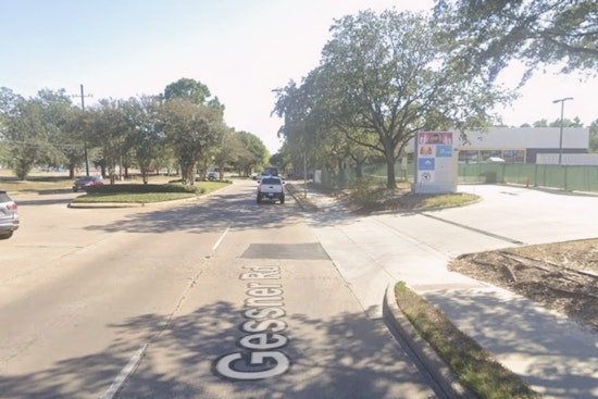 2 A.M. Gessner Crash Turns Deadly In West Houston