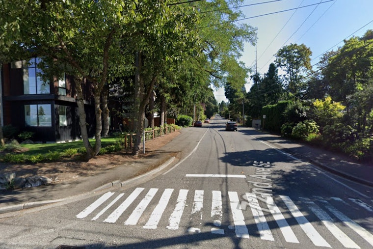 72nd Avenue House Blaze Sends Mercer Island Crews Racing In