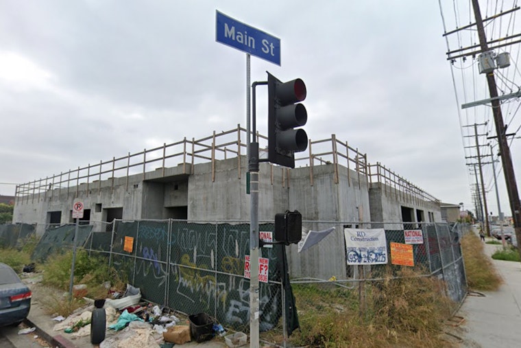 Abandoned Main Street Horror: South LA Neighbors Say City Is Leaving Them In The Lurch