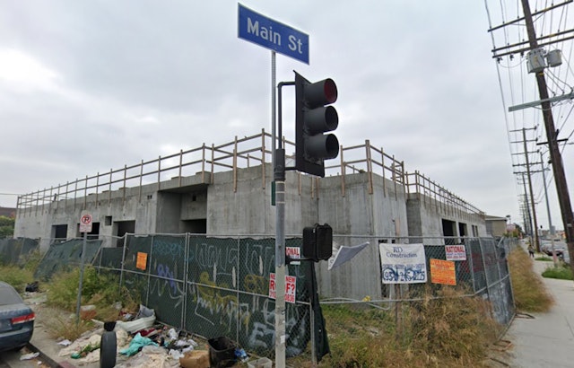 Abandoned Main Street Horror: South LA Neighbors Say City Is Leaving Them In The Lurch