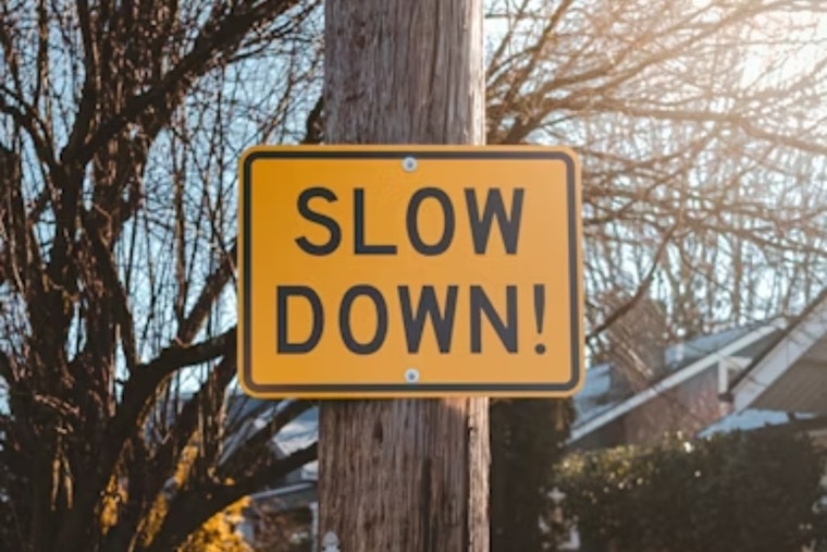 Akron Slams the Brakes on Crash‑Plagued Streets With New Speed Tables