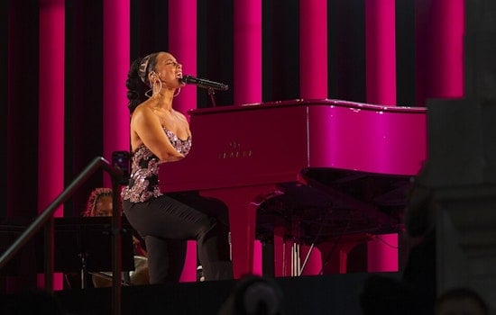 Alicia Keys Drops 'Hell's Kitchen' Heat On San Francisco's Orpheum