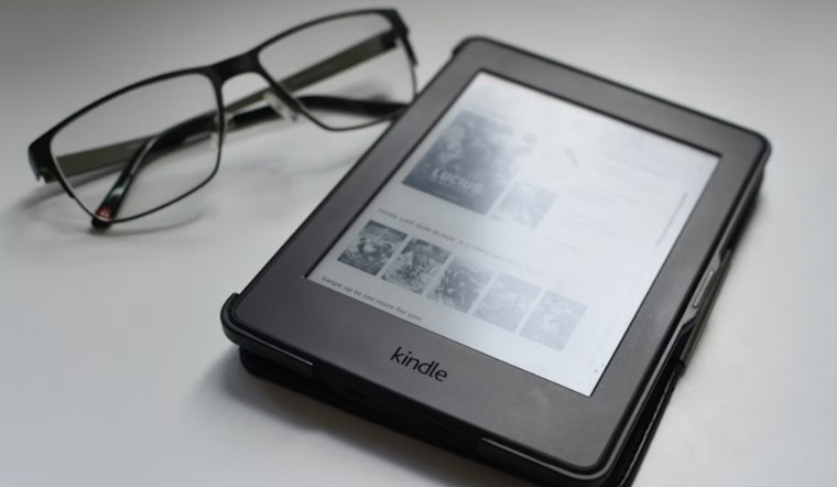 Amazon Yanks Kindle Store From Old Devices, Philly Bookworms Fume