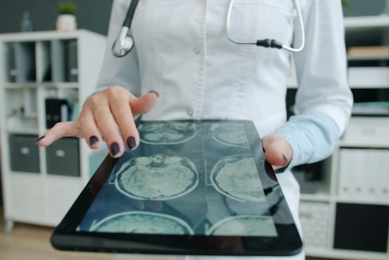 Arlington Man's 9-Year Parkinson's Tremor Silenced in Seconds by Scalpel-Free Brain Ultrasound