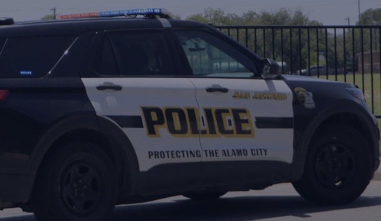 Armed Car Prowler Caught Cruising San Antonio Street on Camera