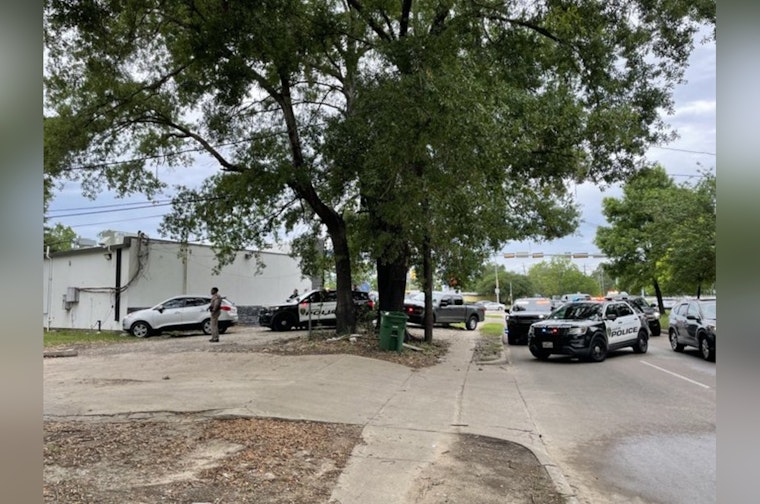 Armed Robbery Manhunt Jolts Northeast Houston as Cops Nab Three on Wayside