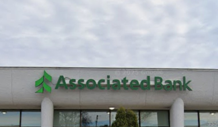 Associated Bank Muscles Into Preston Center In North Dallas Office Land Grab