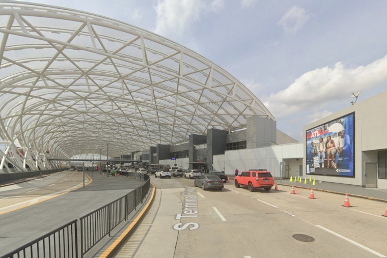 Atlanta's Hometown Runway Still Tops the World's Busiest List