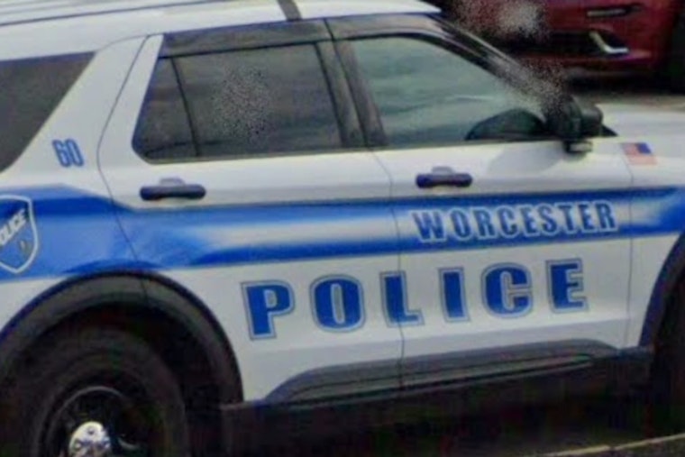 Auburn Shop Clerk Flags Gun In Gadget Sale, Cops Nab Worcester Teen