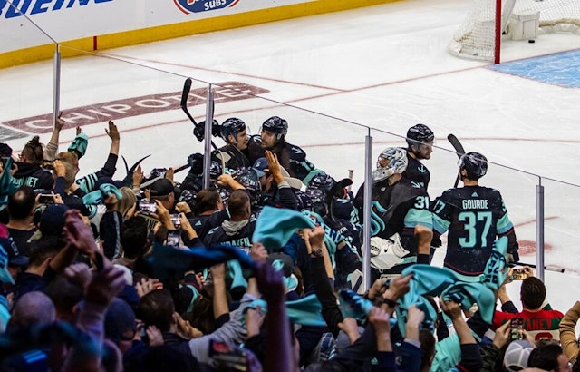 Avs Lock Up West As Denver Eyes Bigger Prize
