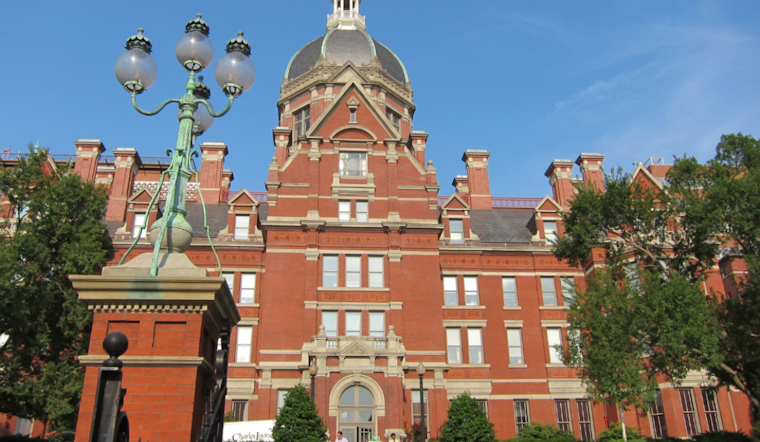 Baltimore Lab’s Nose-Spray TB Shot Zaps Infection In Mice