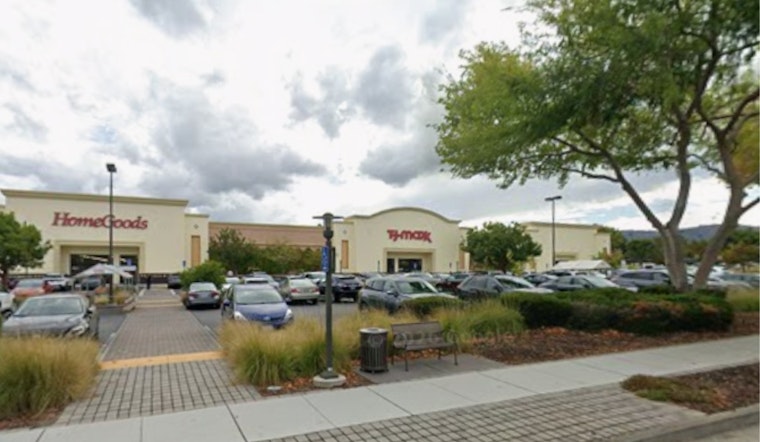 Barnes & Noble Stages Big Stevens Creek Comeback In Cupertino