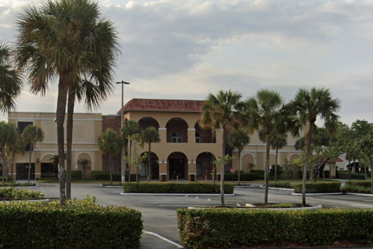 Bass Pro Plots Big Catch At Oakbrook Square In Palm Beach Gardens