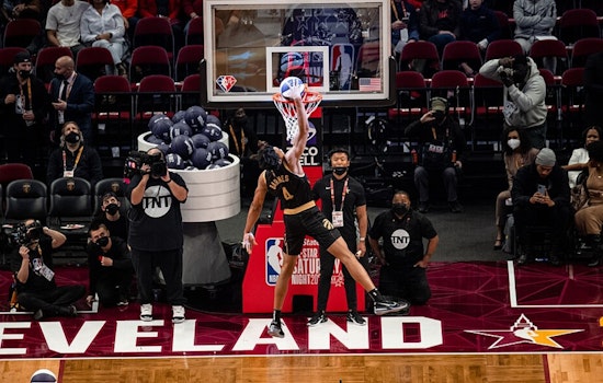 Battle Bombs Away, Barnes Blazes As Raptors Roast Cavs In Game 3