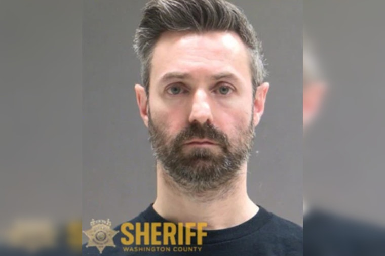 Beaverton Fugitive in Child Sex Case Leaps From Window, Dodges Deputies