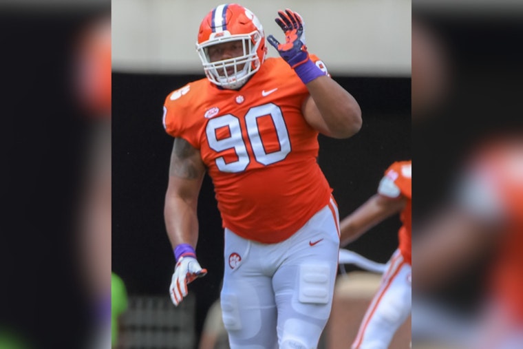 Bengals Ship No. 10 Pick To Snag Giants Star Dexter Lawrence