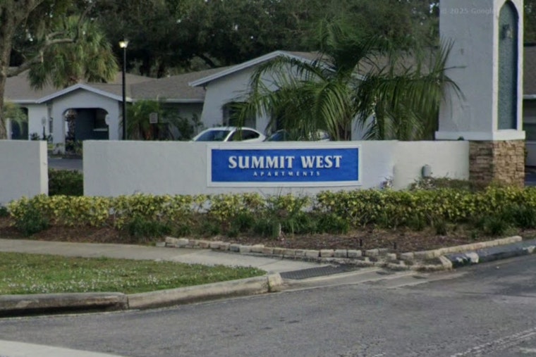 Big Apple Buyer Snaps Up Summit West Complex In Temple Terrace