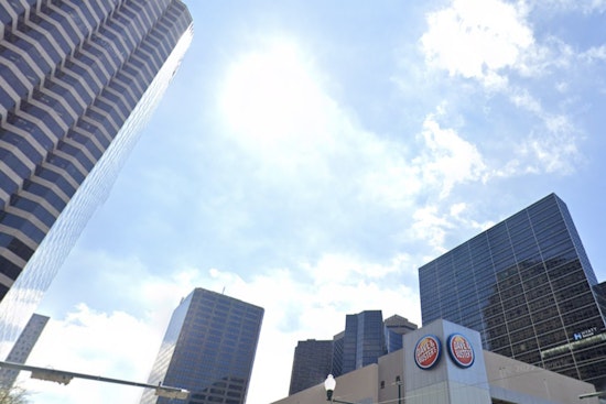 Big Easy Basks In Sunshine Before Late-Night Cooldown Rolls In