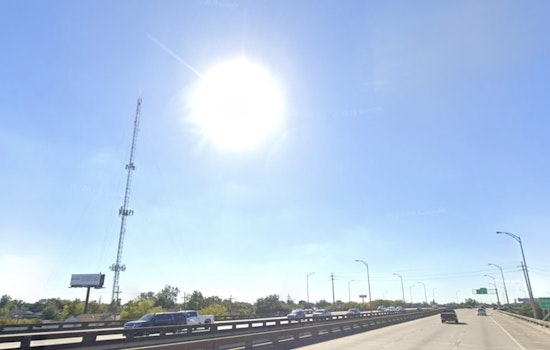 Big Easy Basks In Warm Sun, With A Sneaky Afternoon Sprinkle On Deck