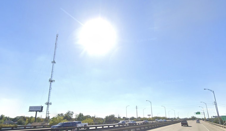 Big Easy Basks In Warm Sun, With A Sneaky Afternoon Sprinkle On Deck