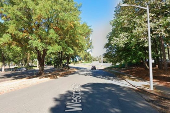 Blaze Rattles South Charlotte Hotel Hub As Crews Race To Westpark Drive