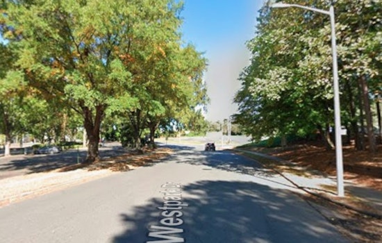 Blaze Rattles South Charlotte Hotel Hub As Crews Race To Westpark Drive