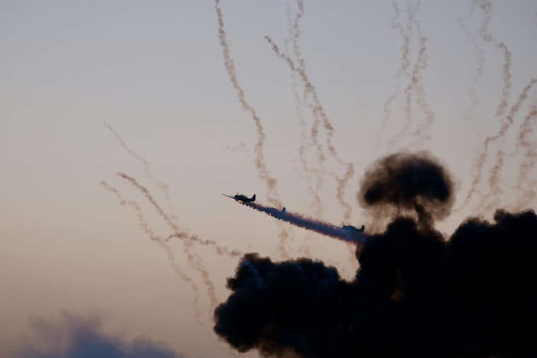 Bloody Day in Southern Lebanon as Israeli Strikes Kill 14, Truce Teeters