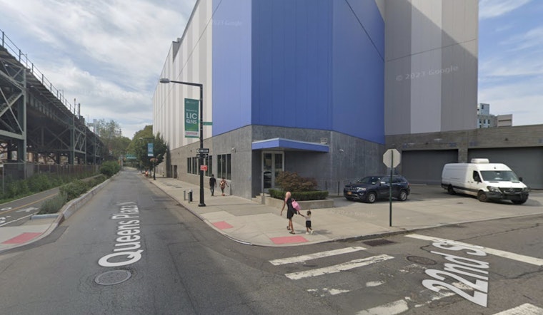 Bloody Queens Plaza Minivan Stuns Long Island City