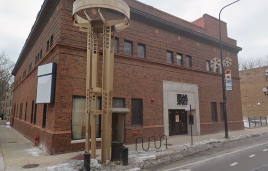Blue Man’s Old Lakeview Stage Cleared for Apartment Takeover