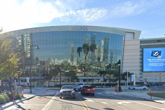 Bolts Turn Tampa Bay Into One Big Rink With Playoff Watch Parties