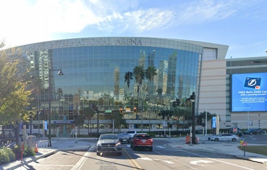 Bolts Turn Tampa Bay Into One Big Rink With Playoff Watch Parties