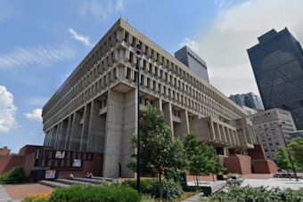 Boston Dangles $500 A Case To Plug Public Defender Shortage