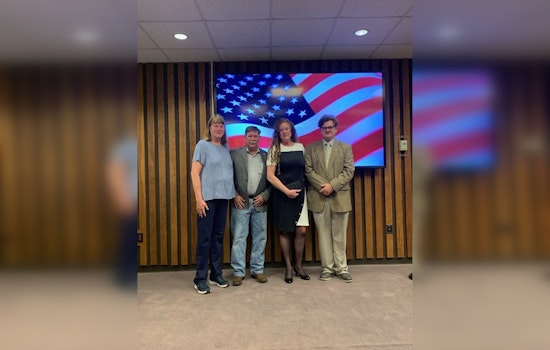 Bradbury Sworn In As Pinellas Park Power Team Takes Charge