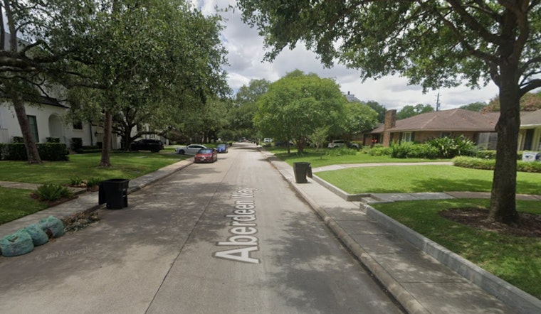 Braeswood Crooks Botch Ford Raptor Heist As Gunman Menaces Homes