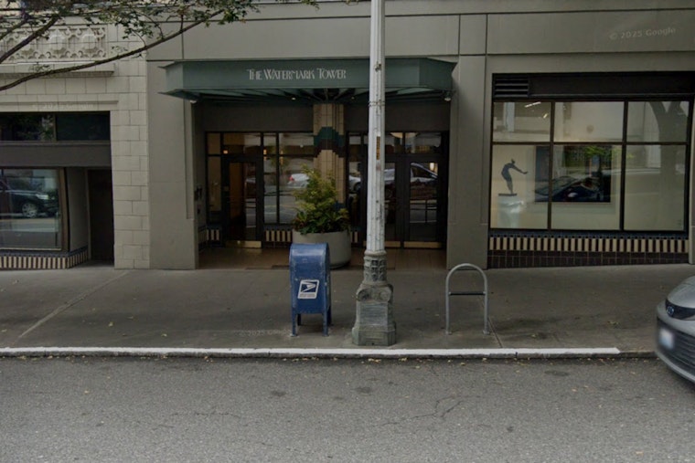 Brazen Burglars Caught On Camera Looting Downtown Seattle Tower