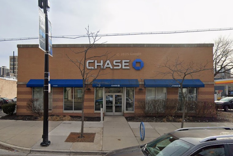 Broadway Bank Heist Jolts Edgewater as Feds Rush In